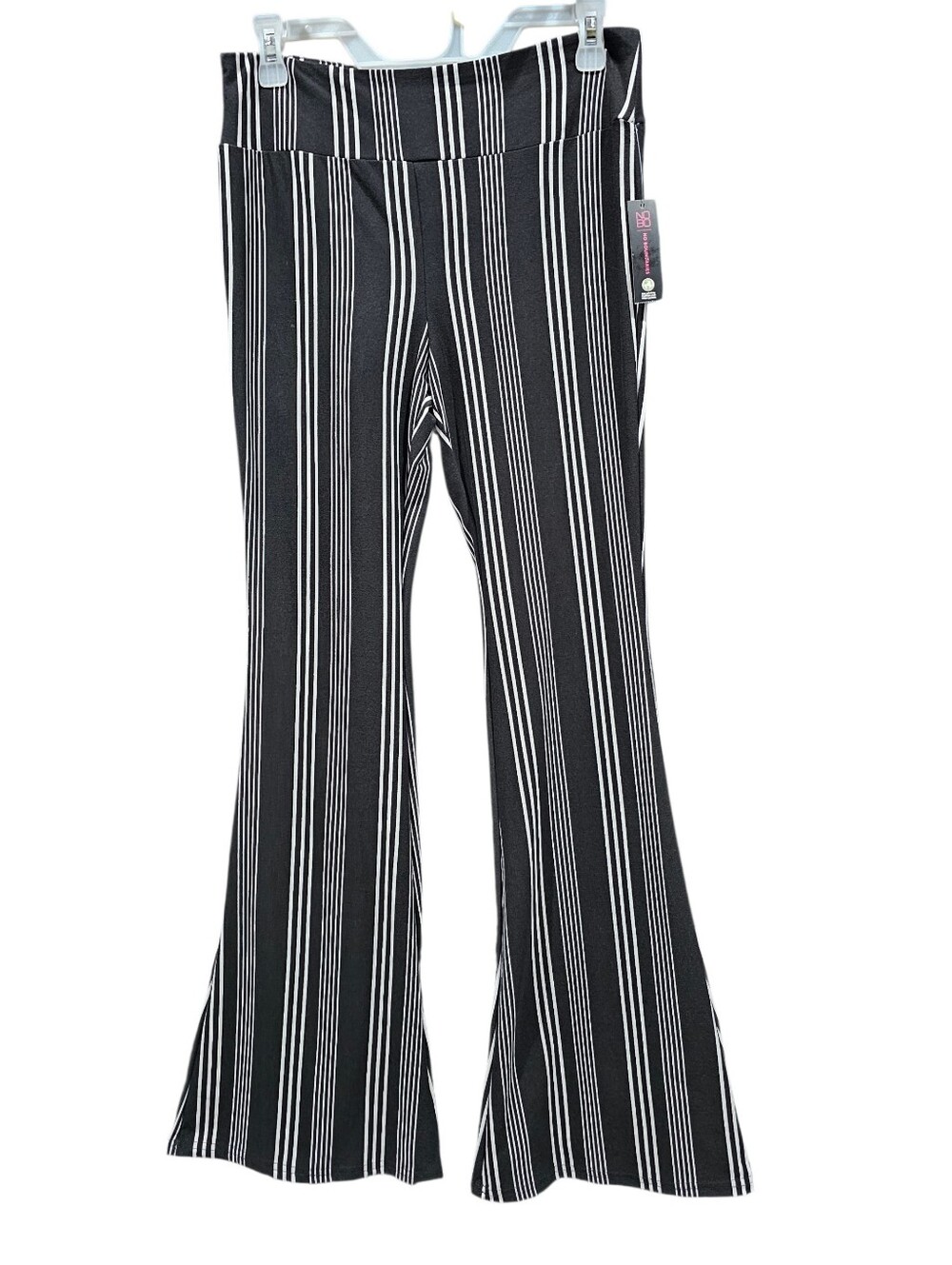 NWT No Boundaries Stretch Bellbottom Bell Bottom Pants Black White Pin Stripe L - Picture 3 of 12